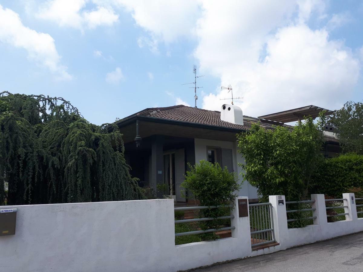 B&B La Mansardina Тори ди Куартезоло Екстериор снимка